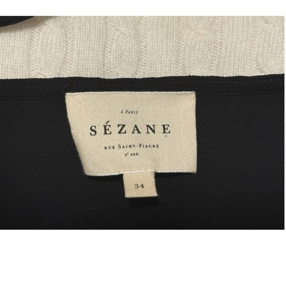 SEZANE - BLACK V-NECK BLOUSE WITH LACE SIZE US 2/FR 34 WORN ONCE - Picture 6 of 8